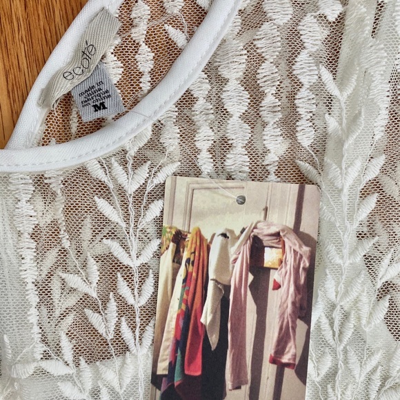 Ecoté Lace Dress with Slip - Creme / White - Picture 4 of 5